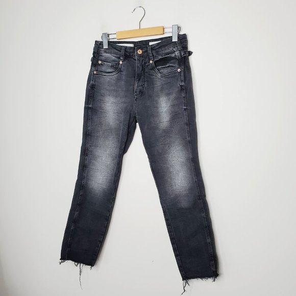 Anthropologie Pilcro Raw Hem Vintage Slim Straight Cropped Jeans - Picture 2 of 13